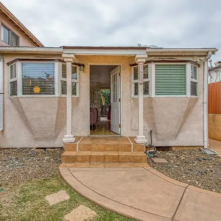Cottage By Mission Bay